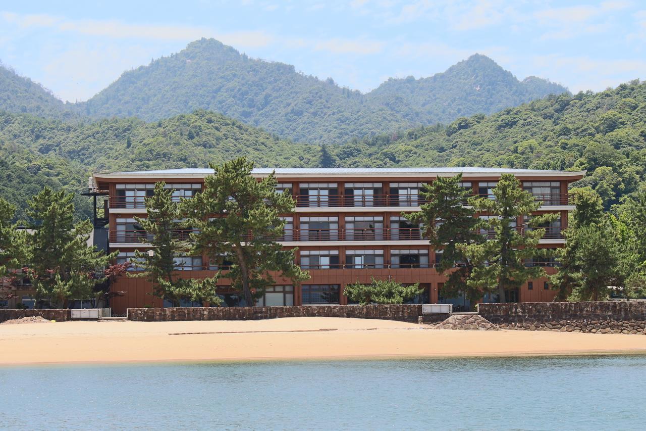 Miyajima Seaside Hotel Itsukushima Exterior photo